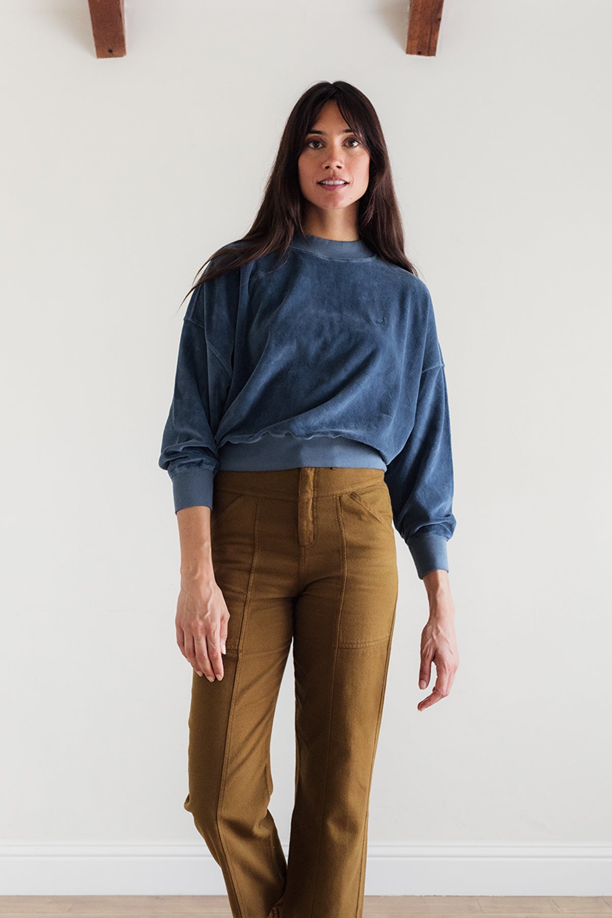 Eco-friendly women’s blue sweatshirt