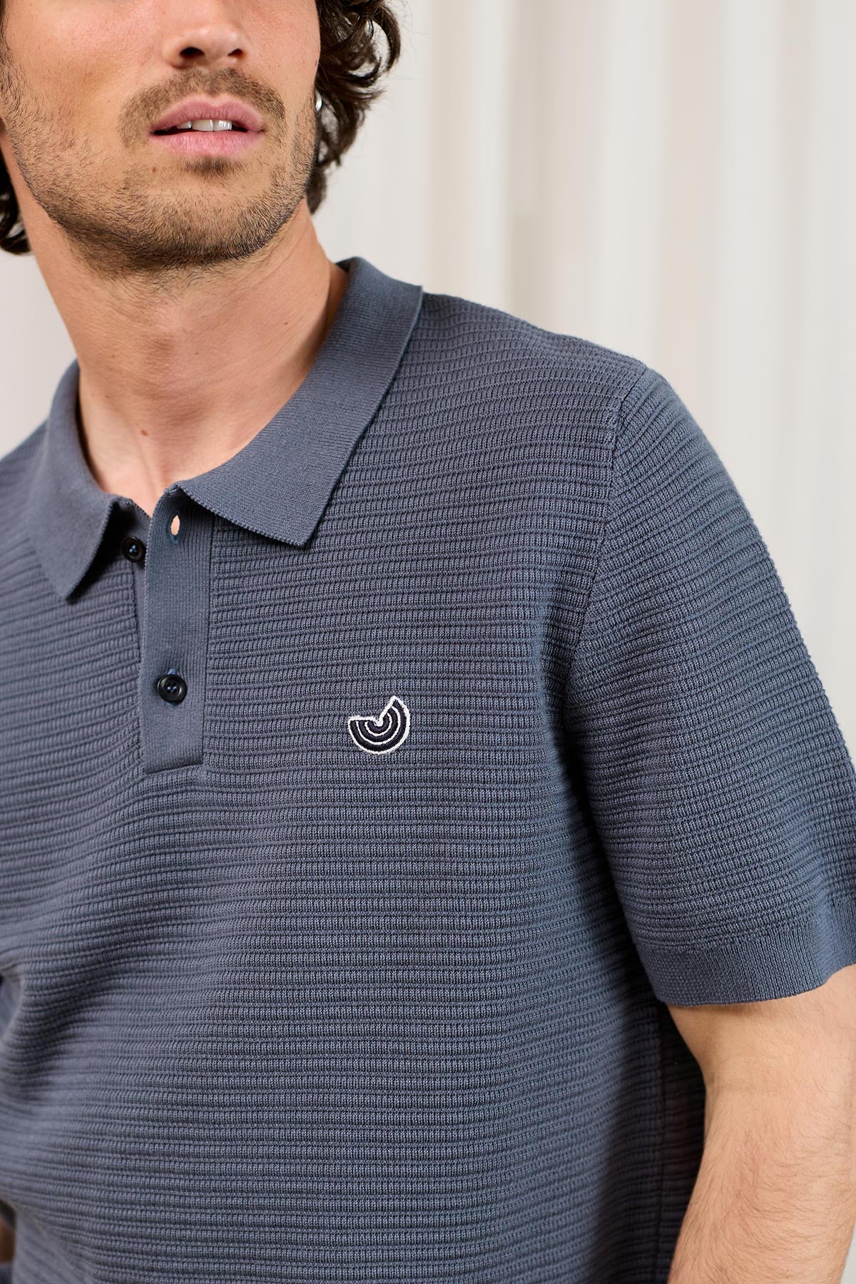 Men gunmetal knit polo