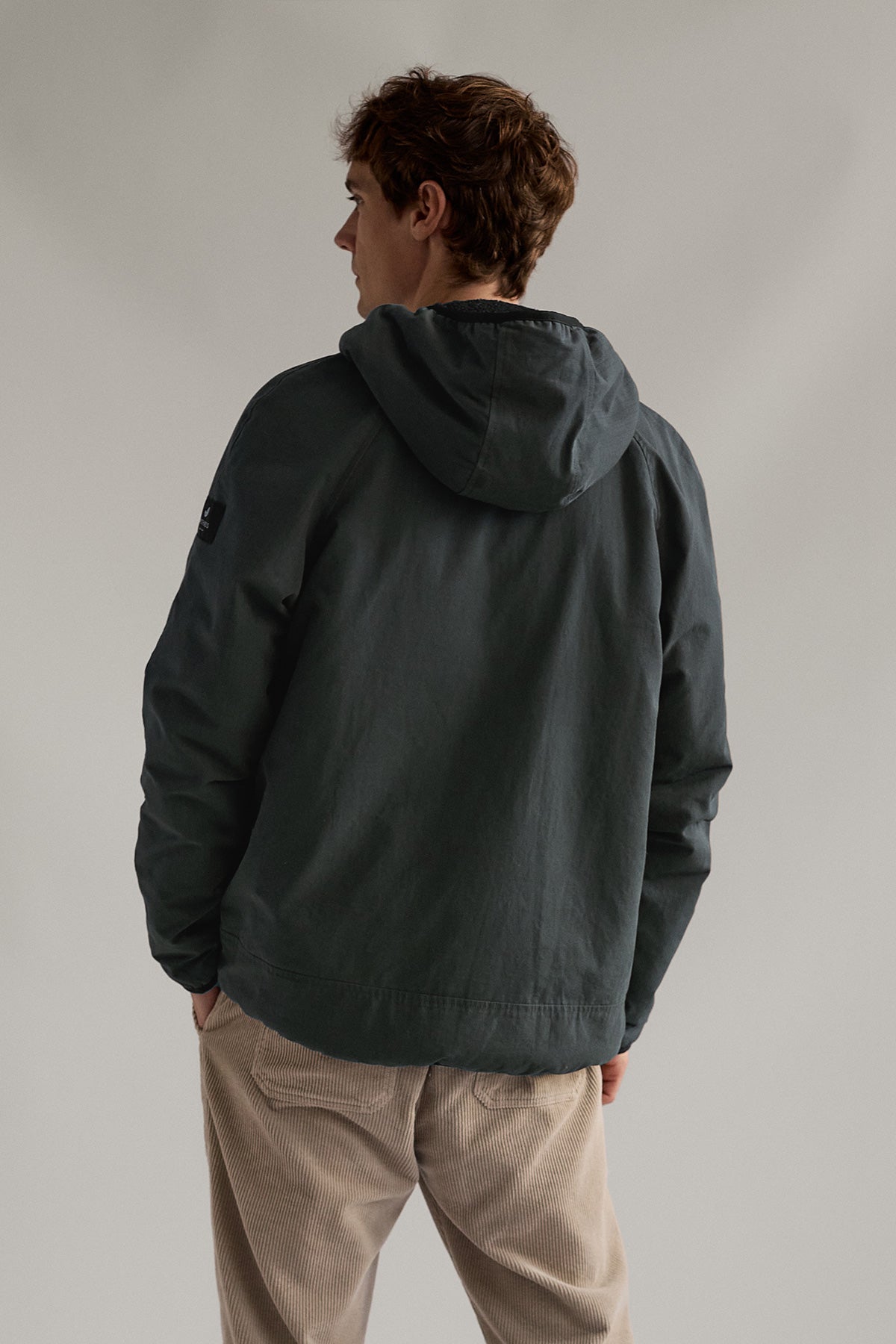 hooded jacket with water repellent