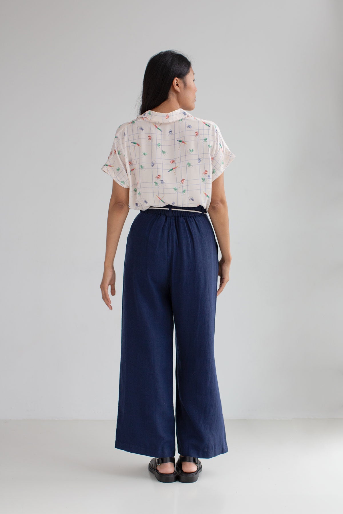 Patterned light weight shirt women full body view back