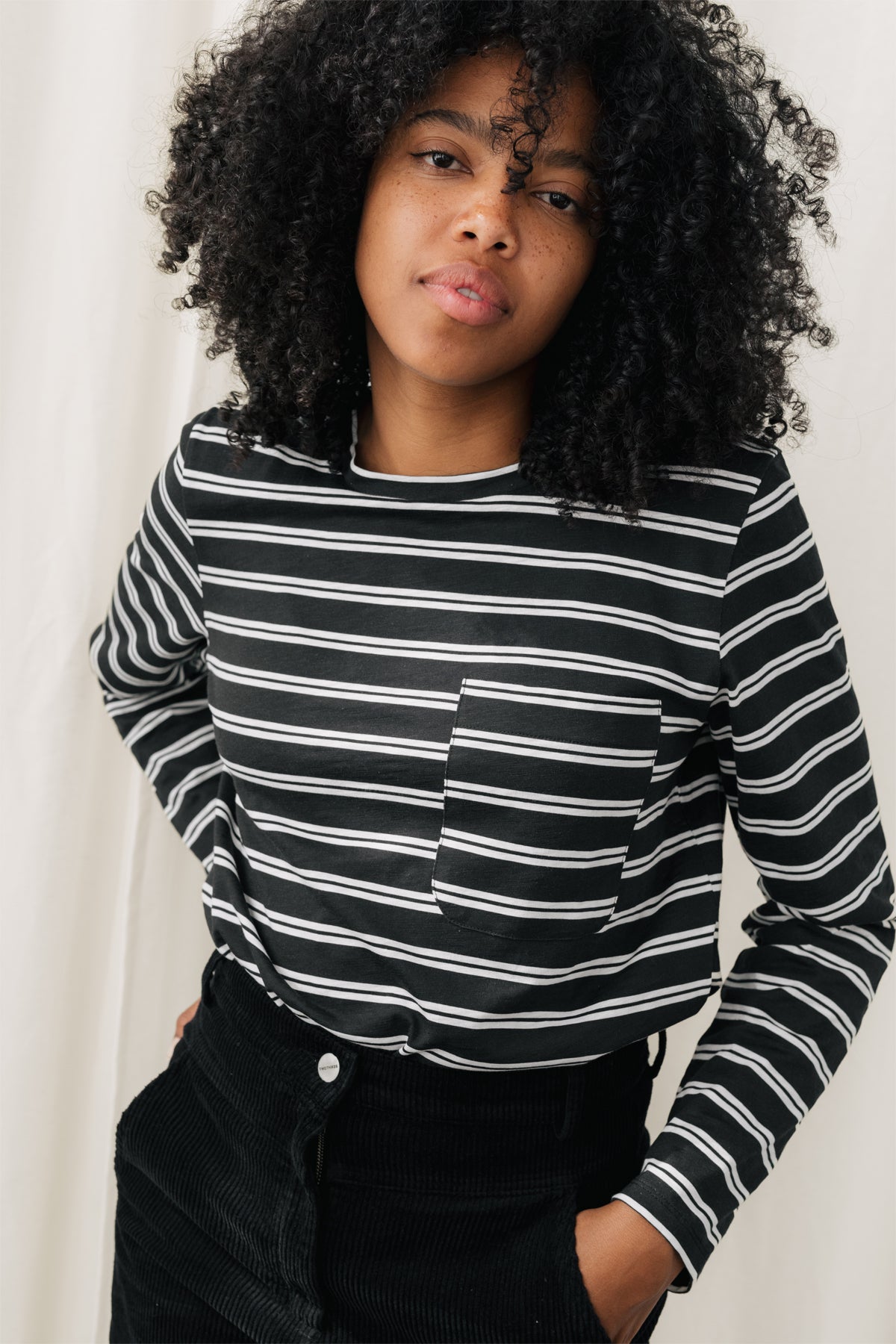 meta-preview, long sleeves t-shirt with relaxed fit for women.