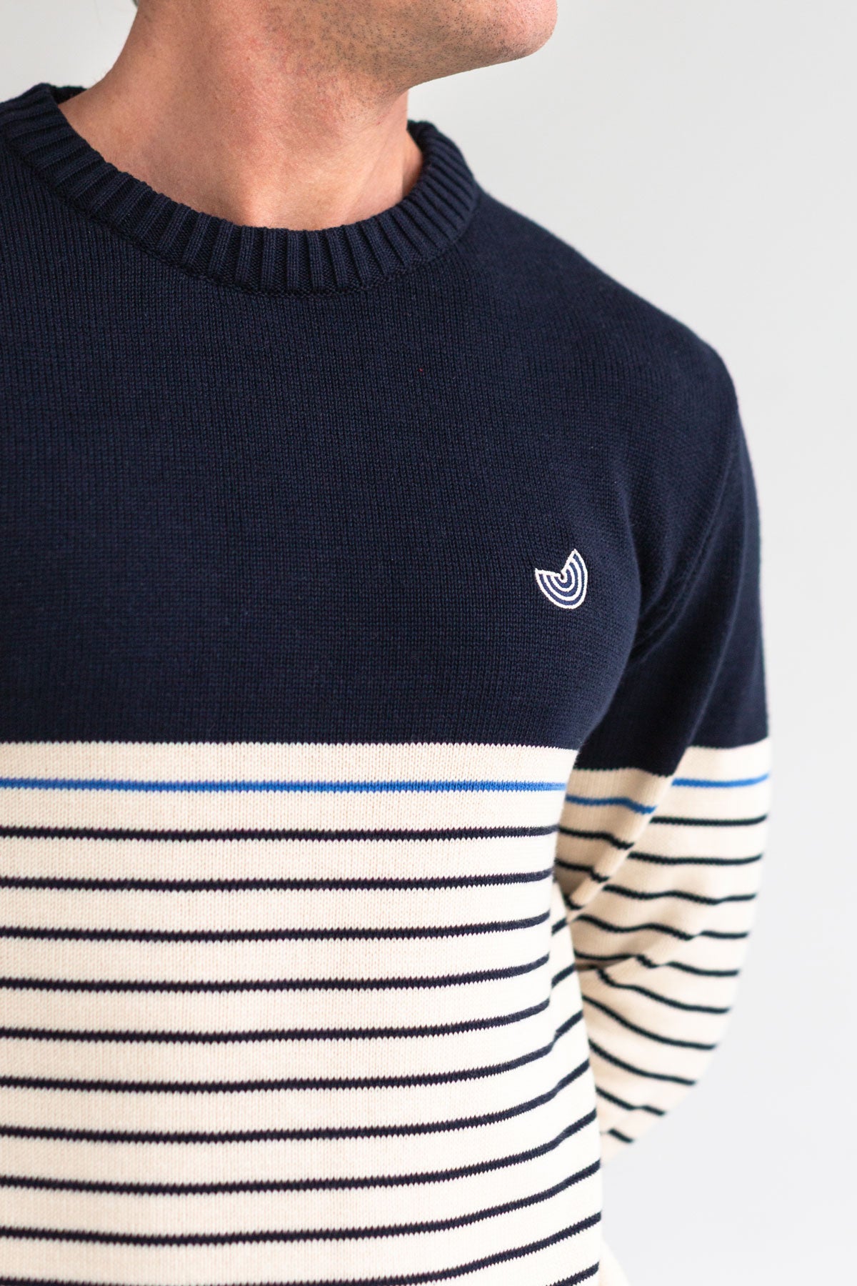 Navy stripes organic cotton knit men detail front