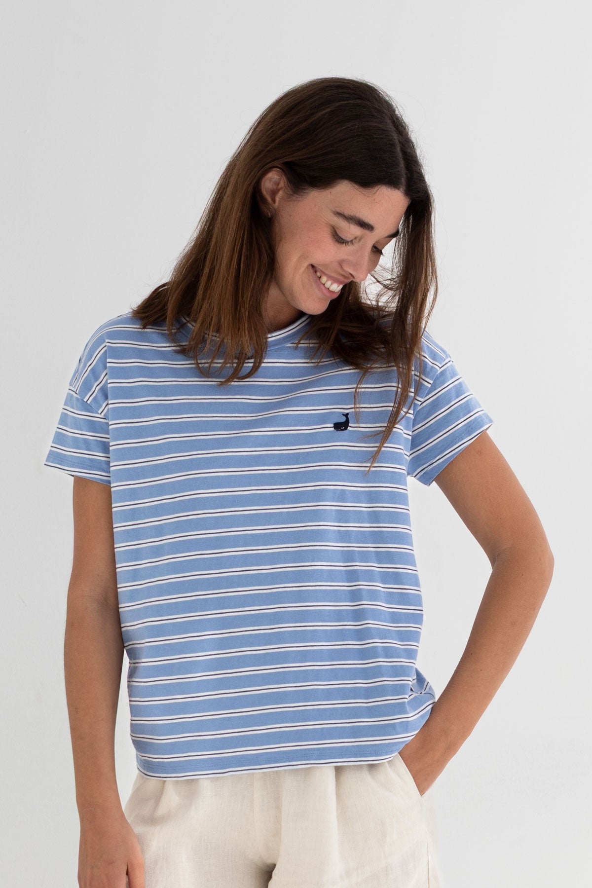 Blue stripes organic cotton top women white shorts wear view front