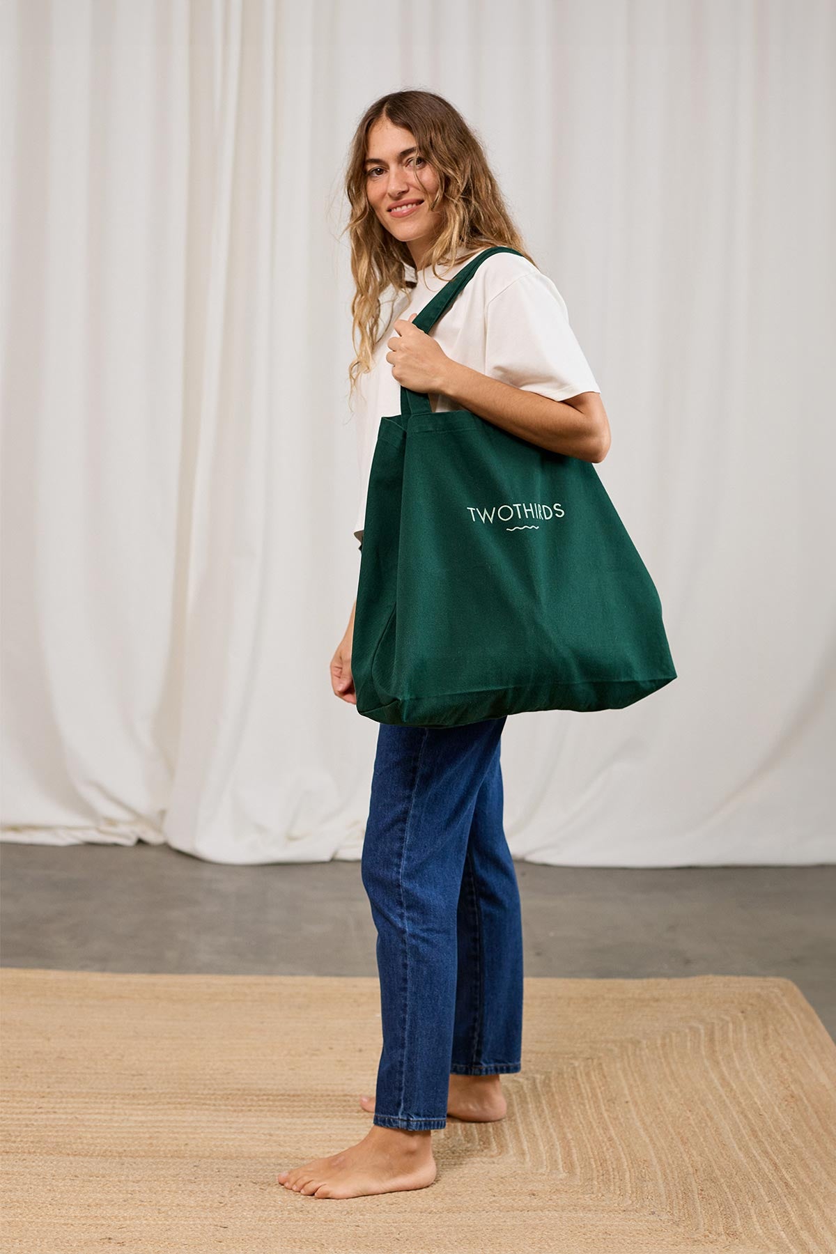sustainable and spacious green organic cotton tote bag