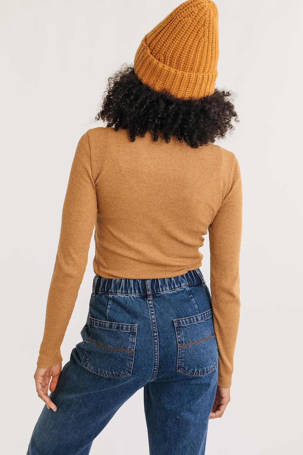 waist-length cut basic top