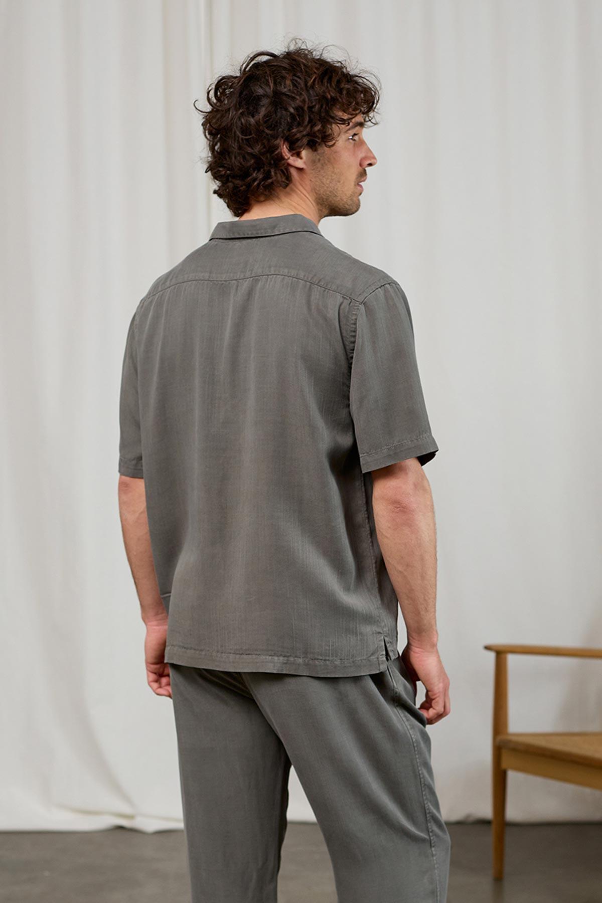 vegan grey shirt for hot days